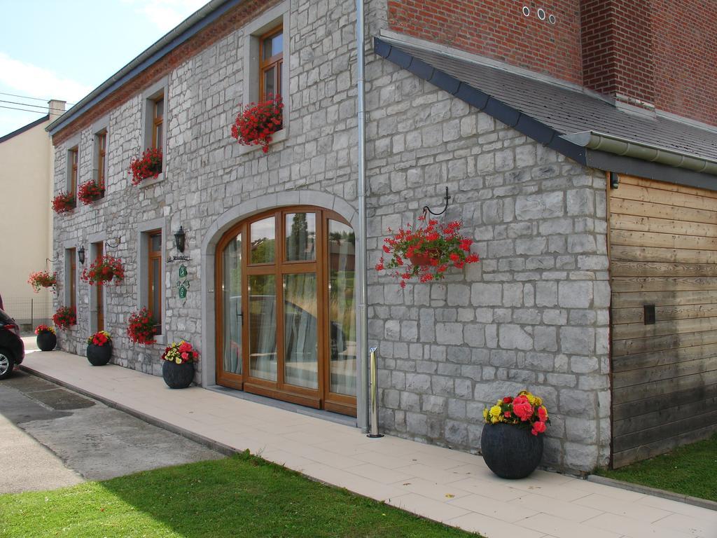 Hotel Les Mezzanines Hastière-Lavaux Zewnętrze zdjęcie